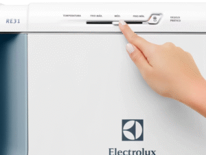Geladeira/Refrigerador Electrolux 240L RE31 Branco 220V - Imagem 5