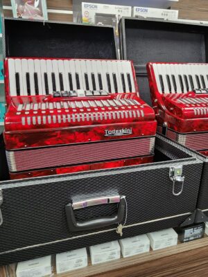Acordeon/gaita/sanfona 80 Baixos Vermelha