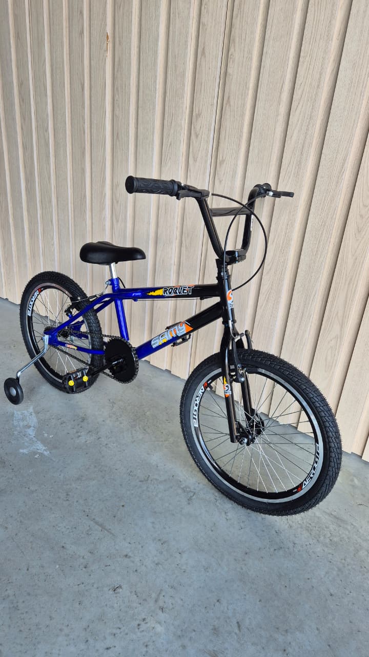 1bd0b1e0c9e1fdd3eef34bd5af5916b3.jpeg Bicicleta Aro 20 Freestyle Preto/Azul Samy - Imagem 1