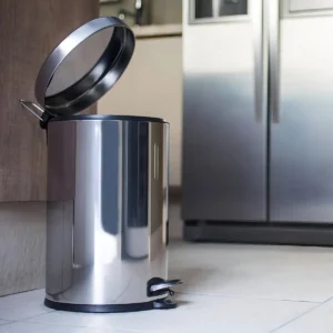 Lixeira Inox Pedal com Balde 5 Litros - Imagem 5