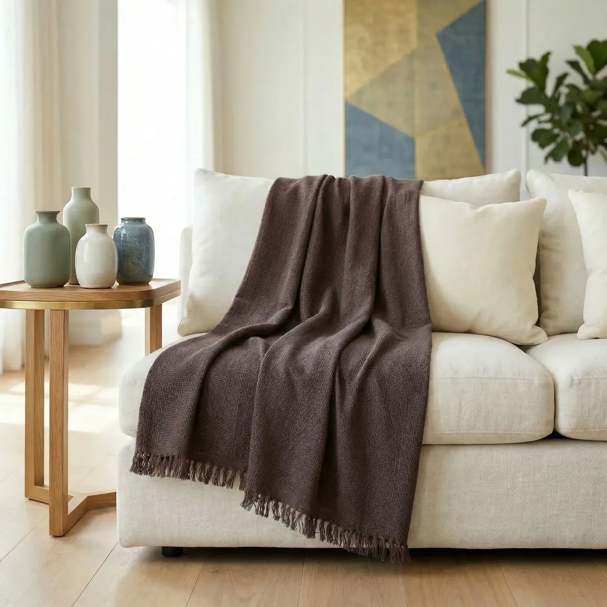 6f1bf8437328e044bb7ff88eb6fd2d1b.webp Manta Decorativa e protetora Para Sofá 3 E 4 Lugares 4,0 x 1,80 metros Marrom Escuro - Imagem 1